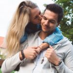 7 Behaviors for Joyful Relationship Psychology