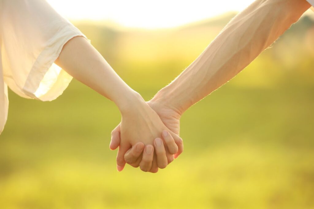 7 Behaviors for Joyful Relationship Psychology