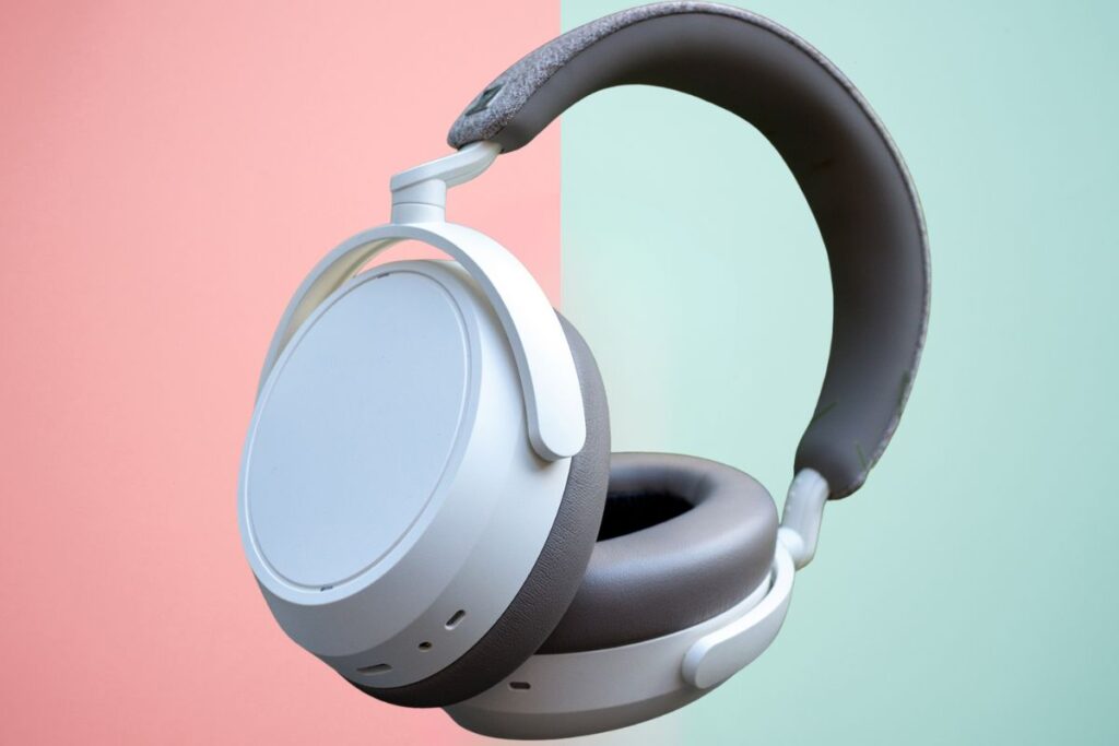 Sennheiser Momentum 4 Wireless Headphones Reviews