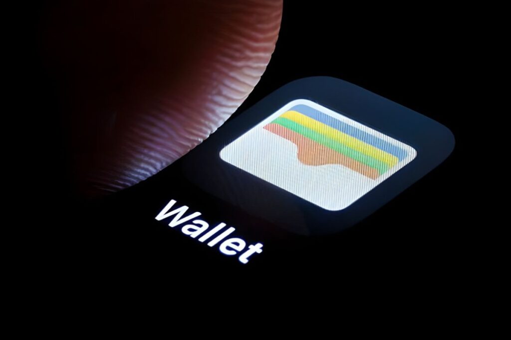 Amazon Return Codes Apple Wallet Feature 2025