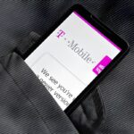 T-Mobile Rolls Out Loyalty Plans to Cut Customer Losses